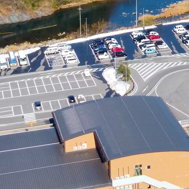 江府町役場上空